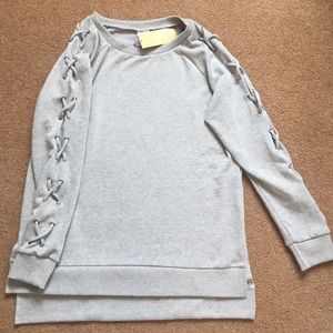 NWT Francesca's Gray Sweater