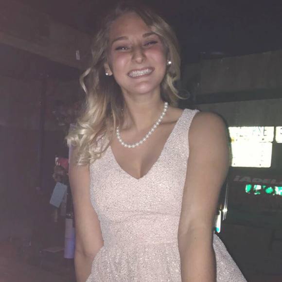 Meet your Posher, Teryn