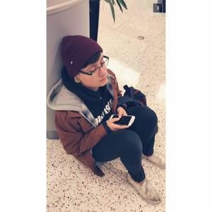 Meet your Posher, Alex