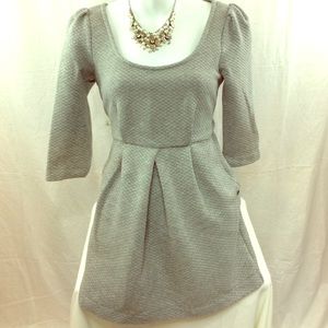 Juicy Couture M Gray Quilt Dress 👗