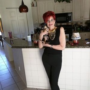 Meet your Posher, Lori