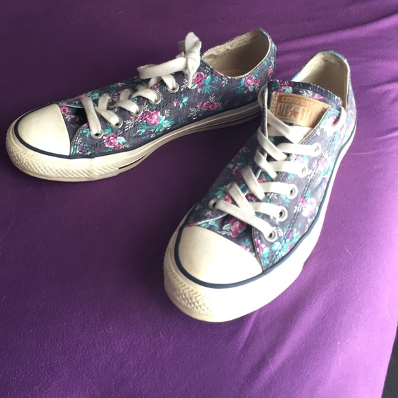 Floral converse