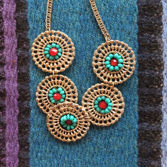Rose-gold pendant necklace