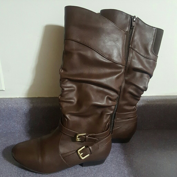 Girls Brown boots