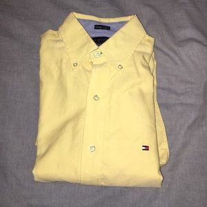 Tommy Hilfiger collared shirt