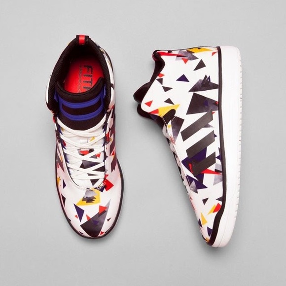Adidas Other - FLASH SALE RARE adidas veritas kids shoes