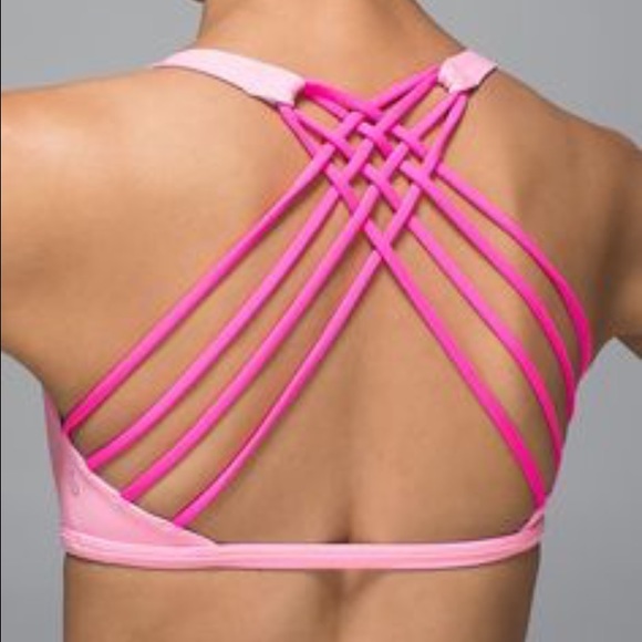 Lululemon "Free to Be Wild" bra