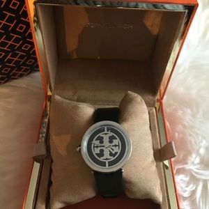 NWT Authentic Tory Burch Reva Watch