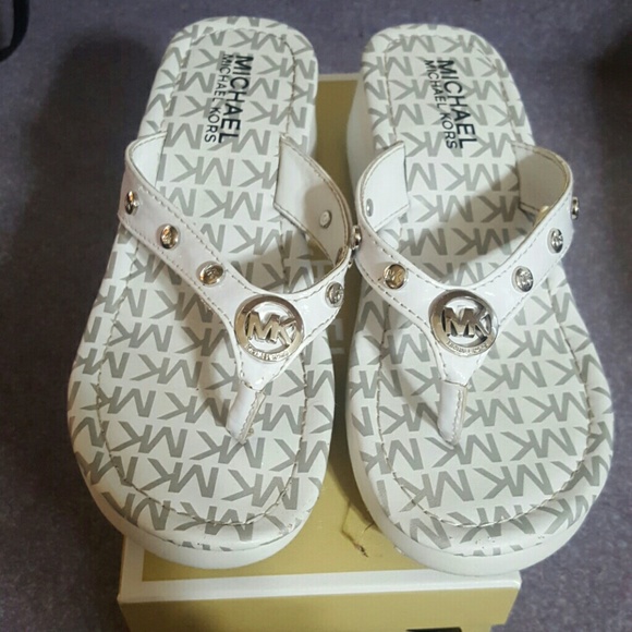 Micheal Kors girls sandals