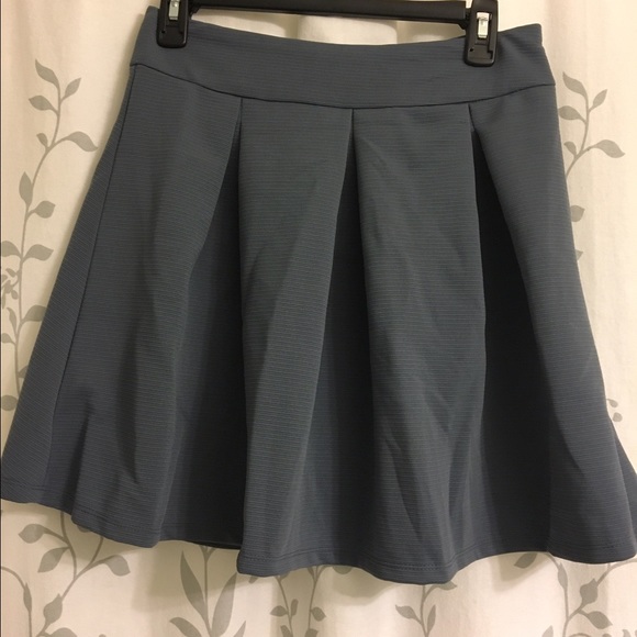 Grey skater skirt