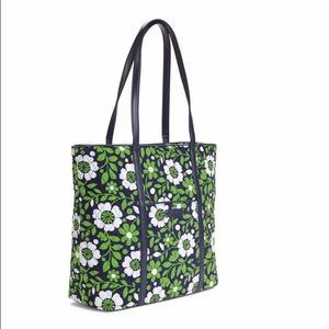 Vera Bradley tote