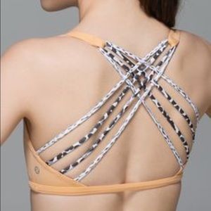 Lululemon "Free to Be Wild" bra