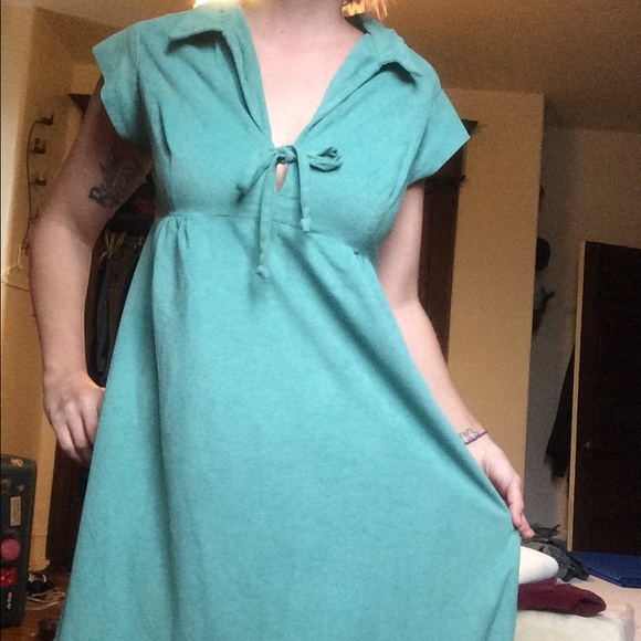 Vintage 70's velour dress - Picture 1 of 8