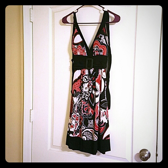 Sleeveless dress