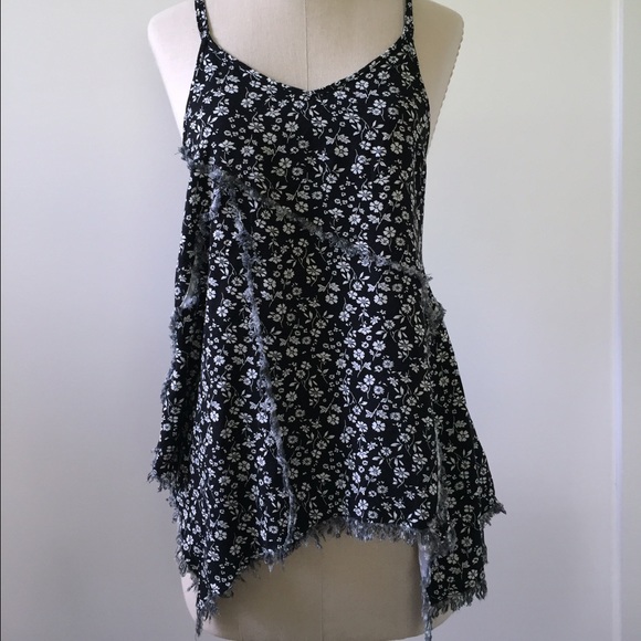 Black and white tunic tank - Picture 1 of 3