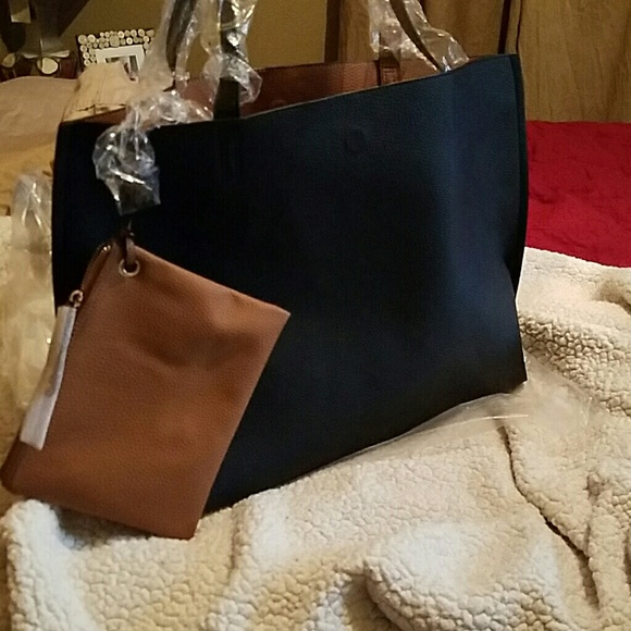 NWT Large Black/brown Reversible Tote