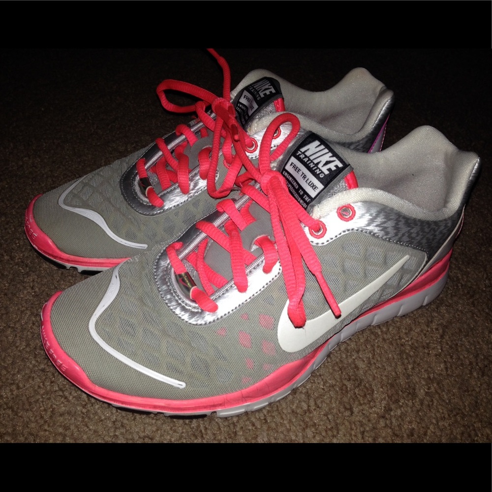 Women's Nike shoes