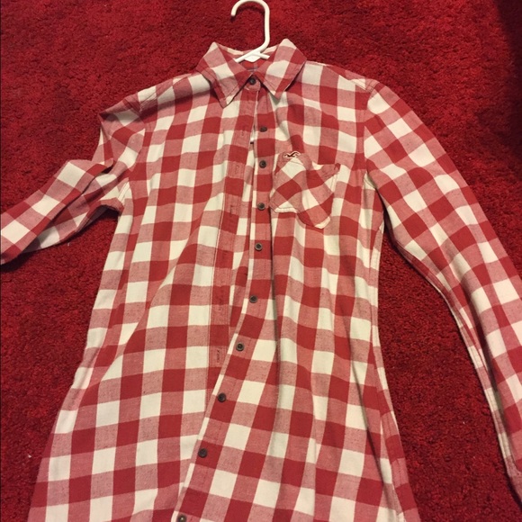 Plaid shirt (red and white checkered shirt) - Picture 1 of 1