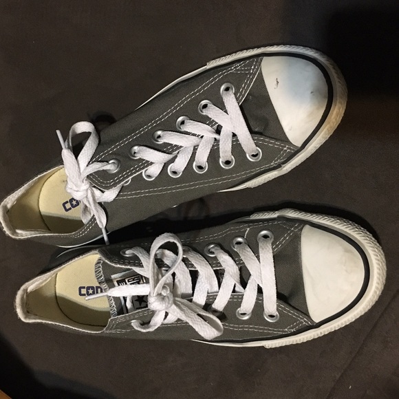 Grey converse