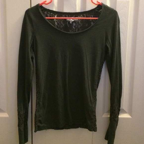 Dark grey, lace back, long sleeve Aeropostale tee