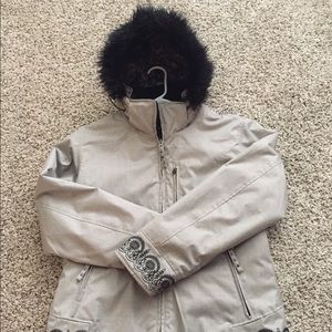 Cute women's snowboard/ski jacket