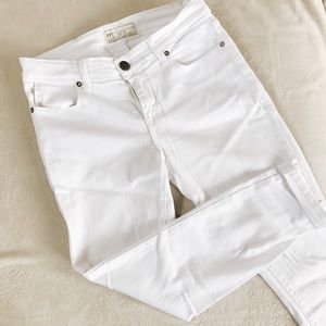 Free people white skinny jeans size 28