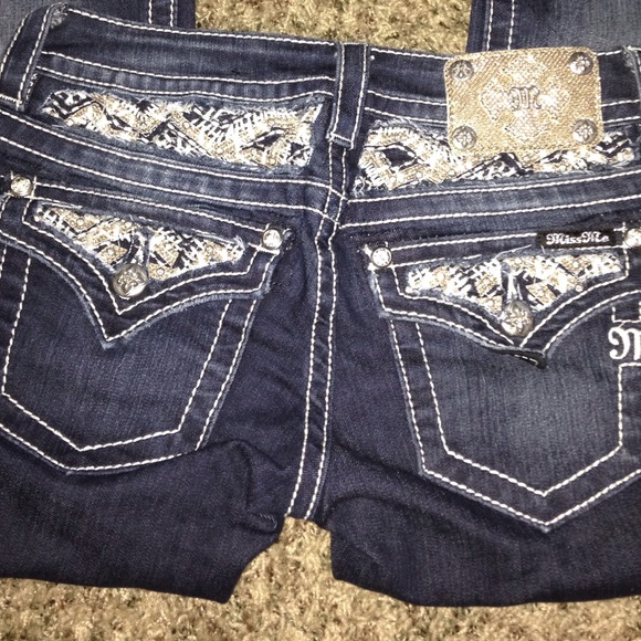 Buckle "Miss Me" jeans - Picture 2 of 4