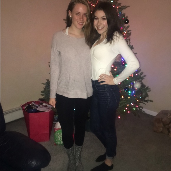 Meet your Posher, Caitlyn - Picture 1 of 1