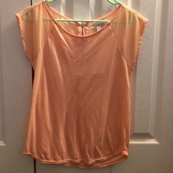 Peach American Eagle short sleeve tee