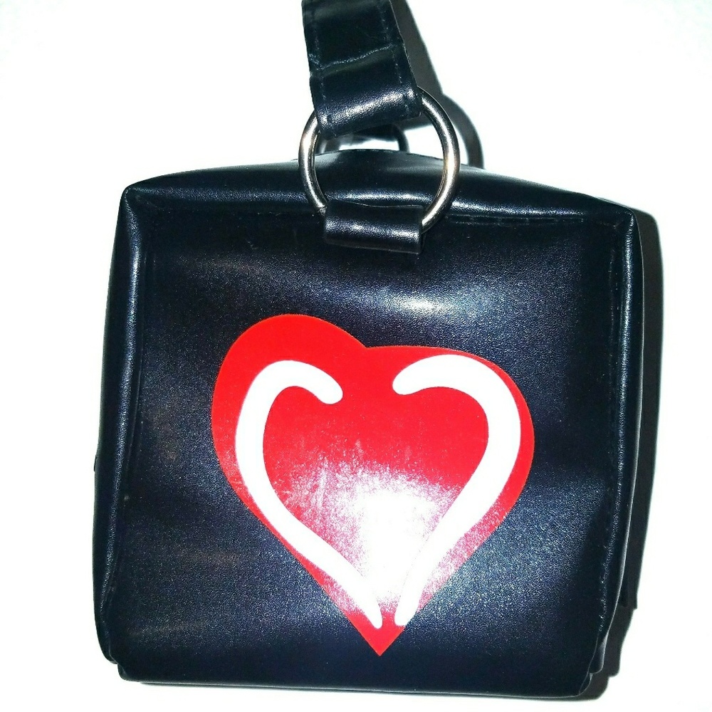 Heart print mini pouch