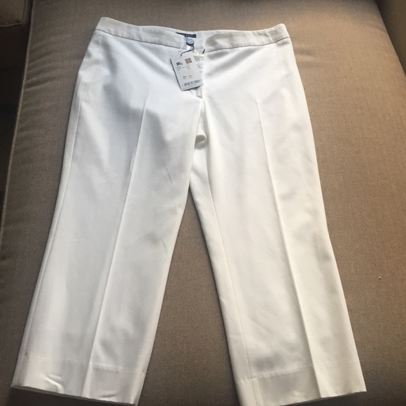 Women's Burberry cropped pants