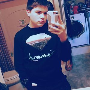 Meet your Posher, Corbin