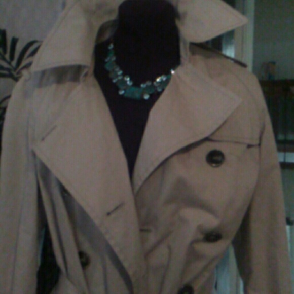 London Fog - Picture 3 of 3