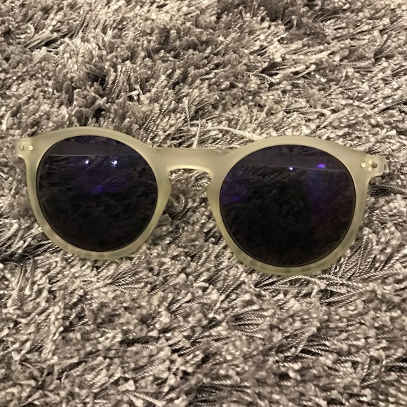 matte clear frame with purple lenses
