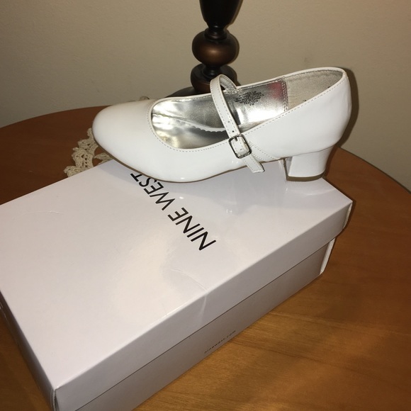 Nine West all white girl shoes