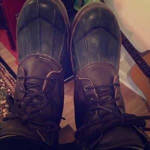 Women's duck boots