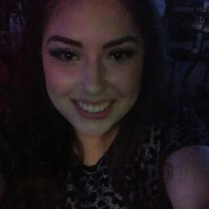 Meet your Posher, Anahi