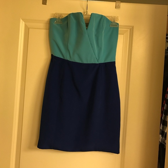 Small blue Naven dress
