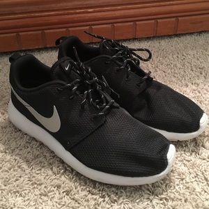 Nike Roshes