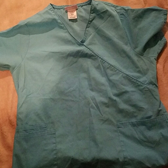 Scrub top