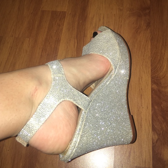 Silver glitter wedge