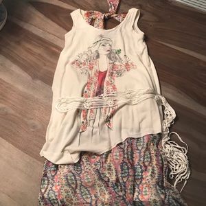 Top and skirt set with belt