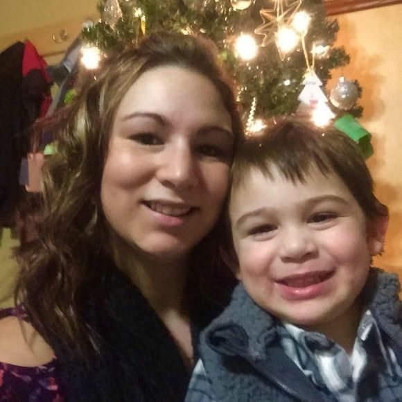 Meet your Posher, Holly