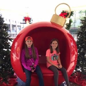 Meet your Posher, Destiny