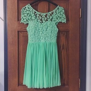 Lace Green Dress