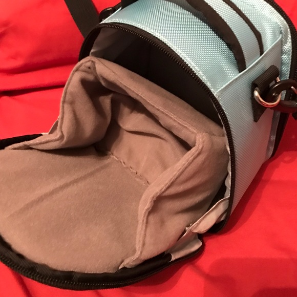 Camera case - Picture 3 of 4