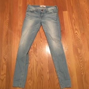 3 pairs of Hollister skinny jeans