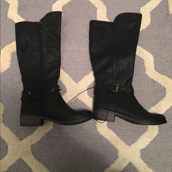 Black tall boots