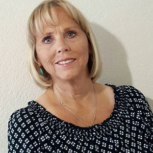 Meet your Posher, Pam