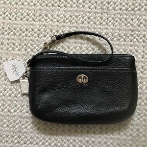 Coast Wristlet - Park Leather Collection